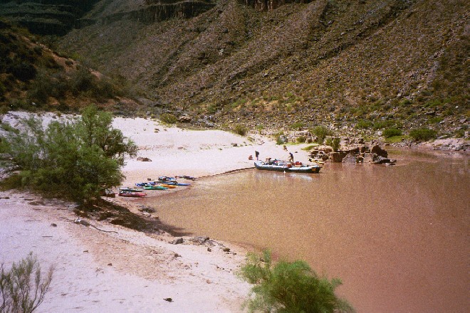 Boats lined up next to the pumpkin spring